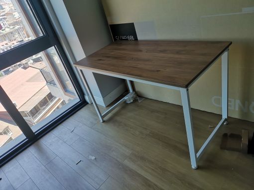 Avcılar Cihangir Mahallesi Çalışma Masası Montaj İşlemi Yapıldı Teslim Edildi