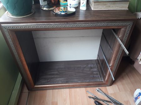 Esenyurt Akşemseddin mahallesi şifonyer çekmece ray değişim işlemi