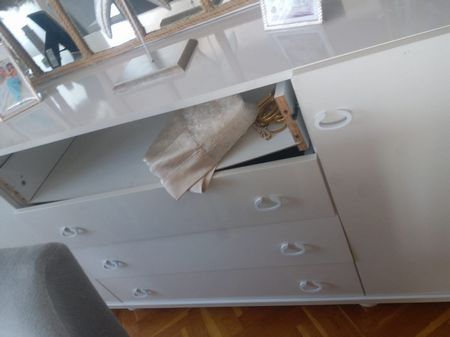 Esenyurt Ardıçlı mahallesinde konsol çekmece tamiri