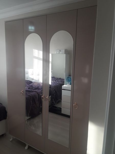Küçükçekmece Cennet mahallesi 4 kapılı elbise dolabı montaj işlemi