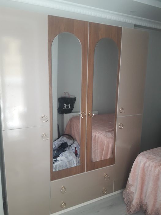 Küçükçekmece Gültepe mahallesi 4 kapılı elbise dolabı montaj işlemi