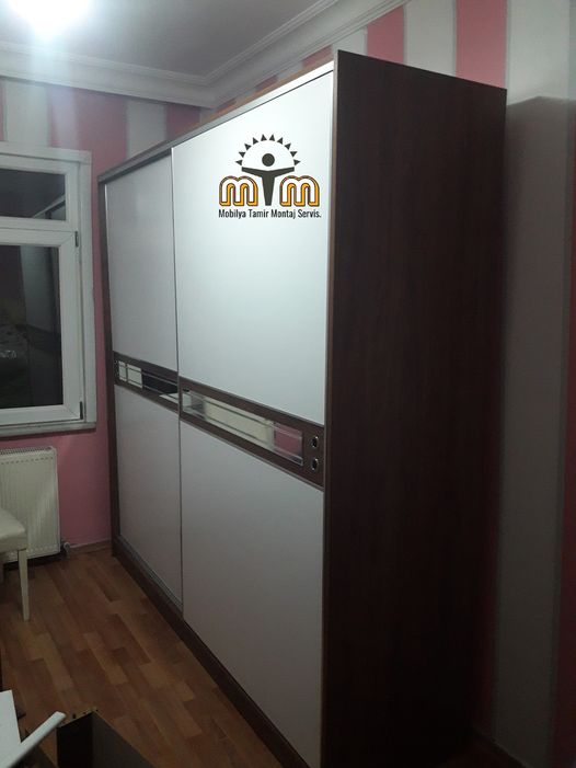 Küçükçekmece Yeşilova mahallesi sürgülü ray kapaklı elbise dolabı kapak tamir işlemi