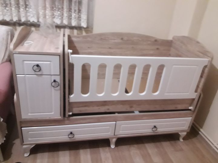 Sultangazi Zübeyde Hanım Mahallesi Mobilya Montaj ve Tamir Hizmeti