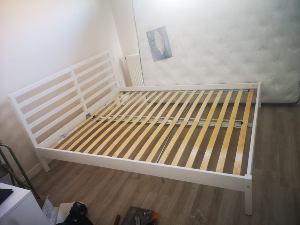 Beyoğlu Bülbül Mahallesinde karyola montaj işlemi yapıldı