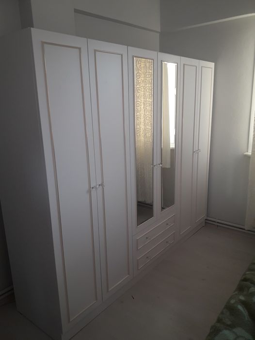 Büyükçekmece Dizdariye mahallesinde 6 kapılı elbise dolabı montajişlemi yapıldı