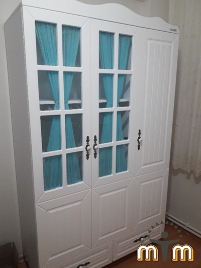 Sarıyer Huzur Mahallesinde 3 kapılı gardırop montajı yapıldı